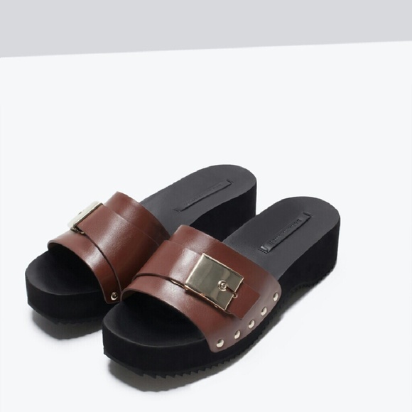 Slip on sandals with gold metal details - Zara